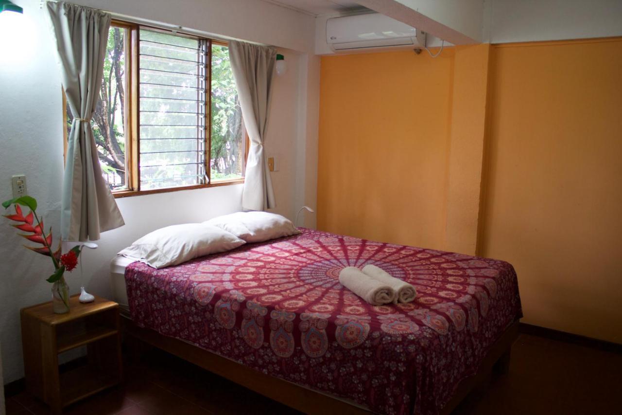 Hostel Tajalin Montezuma Luaran gambar