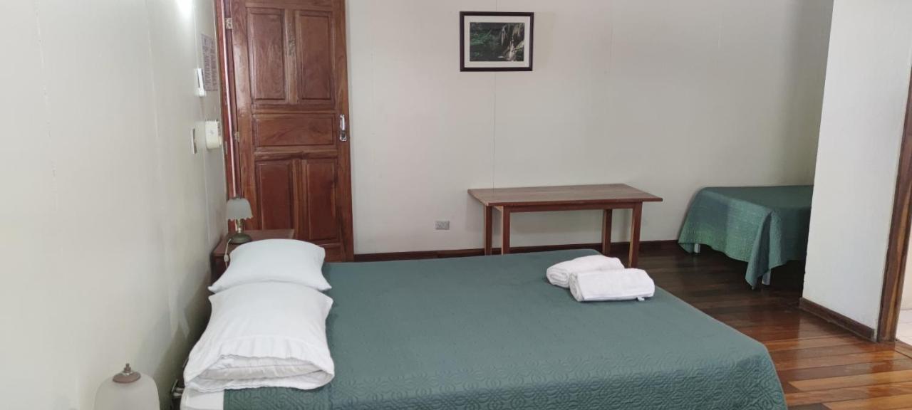 Hostel Tajalin Montezuma Luaran gambar